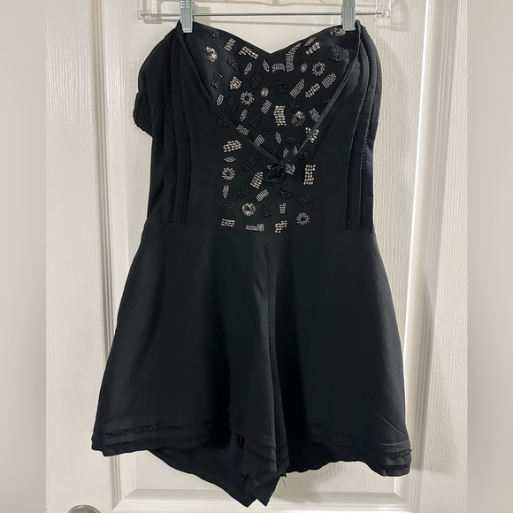 GUESS Beaded Romper Black with Pockets - Picture 1 of 8